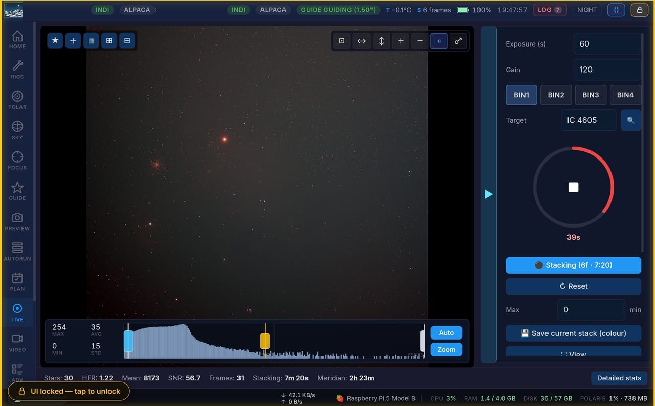 Live stacking IC 4605 with the live histogram and stretch handles